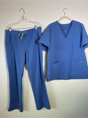 Figs Men's Blue Scrub Set Xl tall set